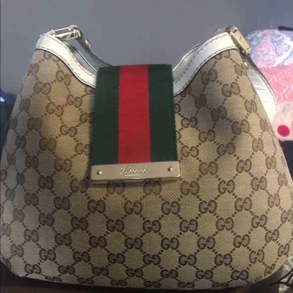 Gucci Handbags - Gucci Purse